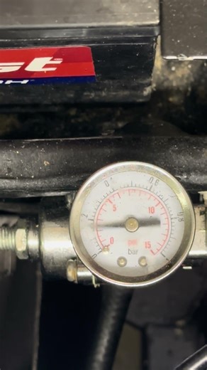 Triumph Spitfire fuel pressure mechanical pump