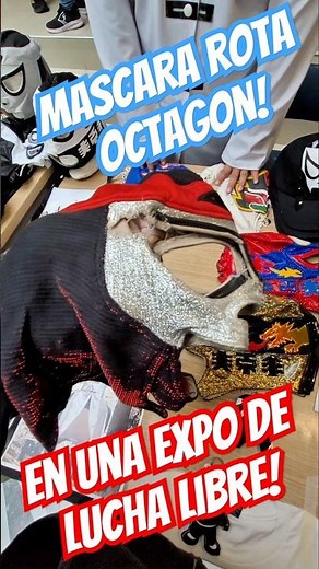 I found an AMAZING BROKEN OCTAGON MASK! AT ​​A WRESTLING EXPO! #masks #collection 🤪