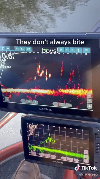 #fyp #teamslickjigs #crappiefishing #sendit #acccrappiestix #jenkofishing #garminlivescope #thebasstank