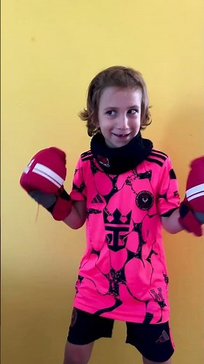 Watch Out — Someone Wants to Box! 🥊😂