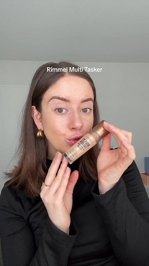 I’ve been WAITING and so have all of you with texture that don’t want to look like tinman 🤖😂 @rimmellondon #rimmelmultitasker #flawlessfilter #drugstoredupe #glowybase #flawlessfilterdupe #affordablemakeup