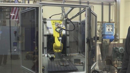 Beloit Memorial High School adds state-of-the-art robotic welding cell to welding program | Haystack News