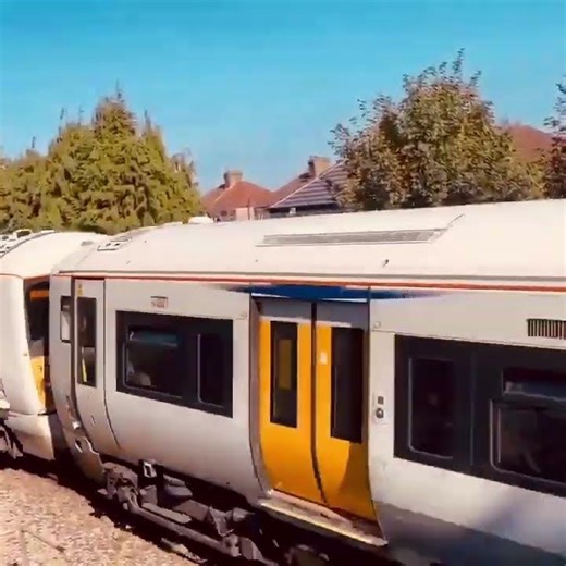 Southeastern Class 376 Train