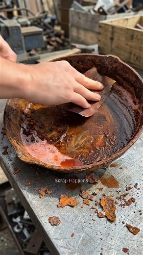 Rust Destroyer Test: Can Red Cleaner Bring This Dead Cast Iron Skillet Back to Life