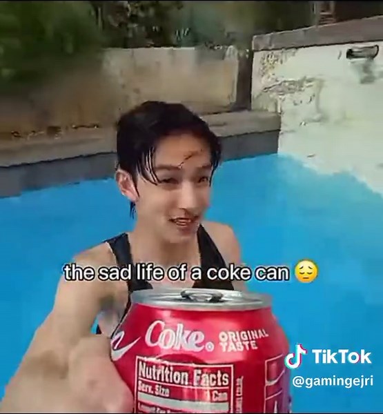 Coca-Cola Meme Fun: Refreshing Laughter Ahead!