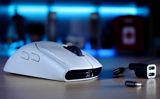 alienware外星人x14，720m无线鼠标