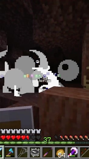 Creeper blows up boss drop #minecraft #minecraftmods