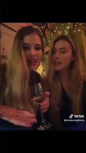San Valentino, Angelica Montini pubblica un video con Fedez e poi lo cancella #fedez