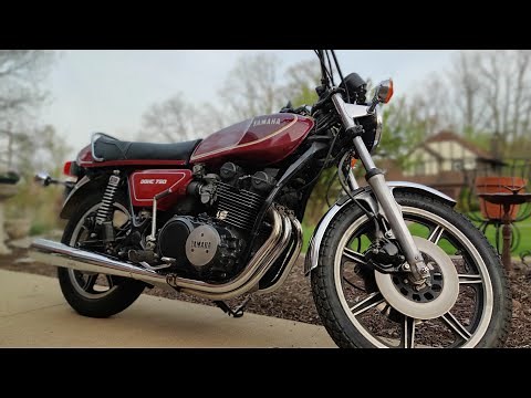 1977 Yamaha XS750-2D