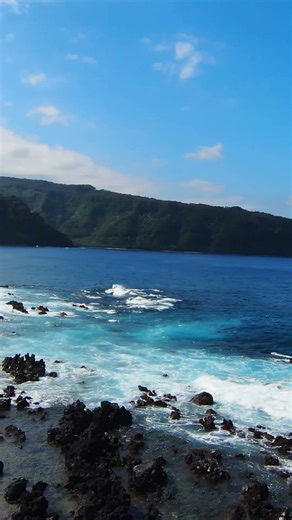 Flying Over Maui Beaches 🌴 | FPV Drone 4K Hawaii