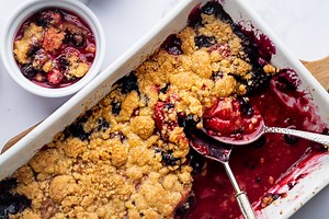 Vegan Berry Crumble