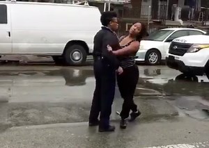 Video Shows Female Police Officer Beating Up Teenage Girl In Philly