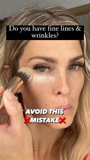 Chelsea Klein Pearson on Instagram: "SAVE & FOLLOW 🤍 If your under eye makeup is creasing, looking dry, or somehow aging you instead of helping… this might be why 👀 One of the biggest mistakes I see (especially on 40+ skin) is: 👉🏻using a concealer that’s too light 👉🏻and applying way too much product More product = more texture. Lighter isn’t always brighter, it actually exaggerates lines. The fix ⬇️ Use a small amount and apply your actual foundation shade under the eyes. It smooths, melts