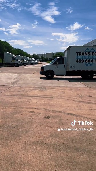 #servicetruck #dfw #transportrefrigeration #hvac #dieselmechanic #mobilemechanic #reeferboyz #reefer #reefermechanic #mobilemechanic #thermoking #carrier #reeferboyzusa #reefermafia #reefergang