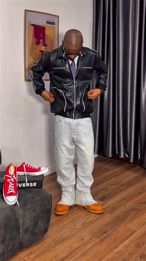 OOTD. #leatherjacket #ootdguide #howtostyle