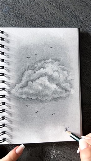 Portrait Künstlerin ✍🏻 | Wolke zeichnen lernen ✍🏻 #wolkezeichnen #wolke #zeichnenlernen #zeichnen #drawing #zeichnung #zeichenbuch #zeichnenmitbleistift... | Instagram