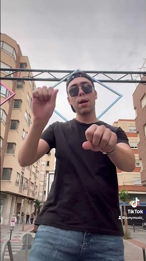Punto 40 año 2077 - Rauw Alejandro x Baby Rasta (Jony Music)