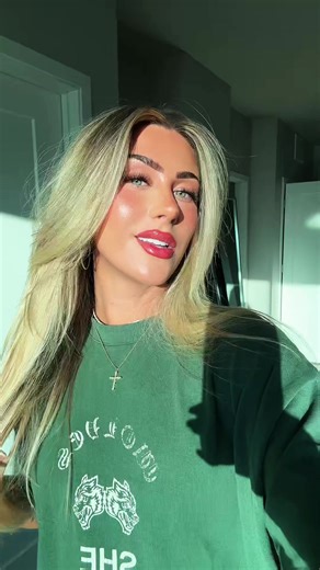 Laur.wagner (@laur.wagner13)’s videos with original sound - Holly