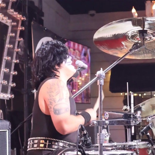 " CATMAN " KISS ALIVE! NYC