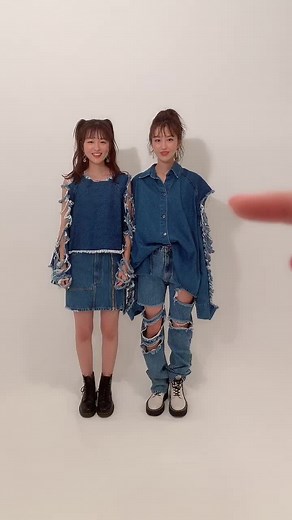 ViVi9月号発売日❣️ TikTokの企画では双子のティックトッカーりかりこちゃんも出てくれたよー💓 みんなチェックしてねー💙💛 #あやつり人形 #りかりこ