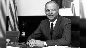 Former Minnesota Governor and Congressman, Moderate Republican Al Quie, Dies at 99 - Lakeland PBS