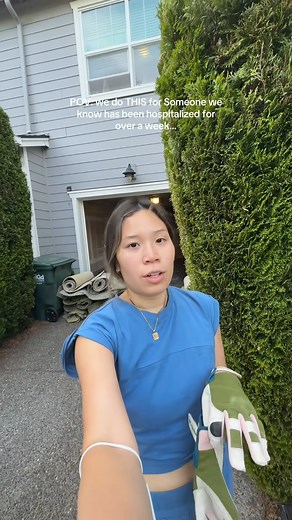 105K views · 2.3K reactions | 2 senior dogs and 2 cats and 30yo carpeting means it’s time for a refresh. Hopefully this will help with sanitary purposes but also help our loved one with their health! ❤️#ittakesavillage #reno #renovation #demoday #demo #carpetcleaning #momsover30 #momanddad #womensupportingwomen #husbandandwife #takecareofyou #petlife #fyp | UstheRemingtons | Facebook