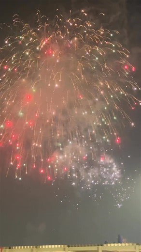 Happy 4th of July. Fireworks from the roof of Mickey and Friends parking structure at Disneyland. | Food At Disneyland