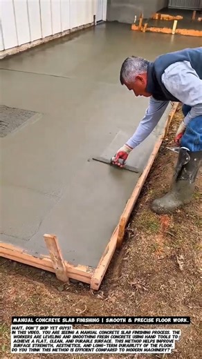 Manual Concrete Slab Finishing | Smooth & Precise Floor Work.