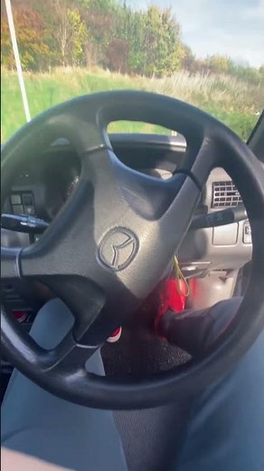 2.5 litre mazda b2500 4x4