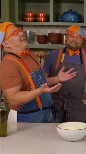 💡Learn ABCS in a REAL KITCHEN 🍎! Find the letters! #shorts