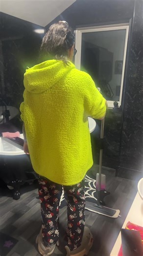 Just a Jezebel with a Speed Mop