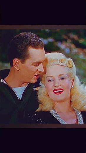 Movie: Pin Up Girl (1944)🎬 #hollywood #movie #cinema #love #film #movieclips #romantic