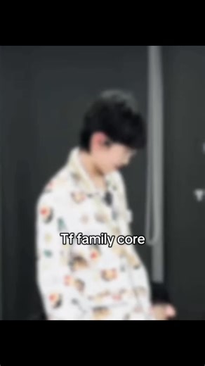 团队合作与美食分享的欢乐时刻