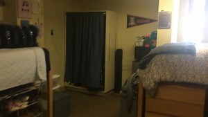 📽️ Dorm Room Tour With Ally!