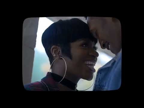 Fantasia - When I Met You (Music Video) (Reversed)