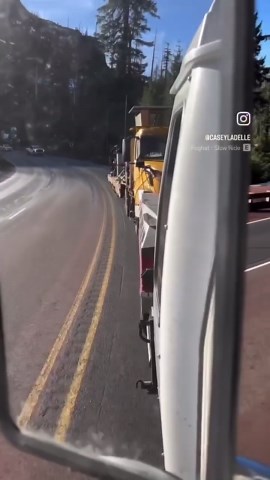 Heavy tow! Watch this truck bend the rules of physics!