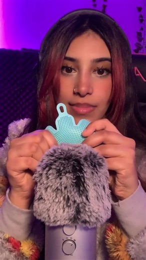 Silicone Sounds are underrated #asmr #siliconeasmr