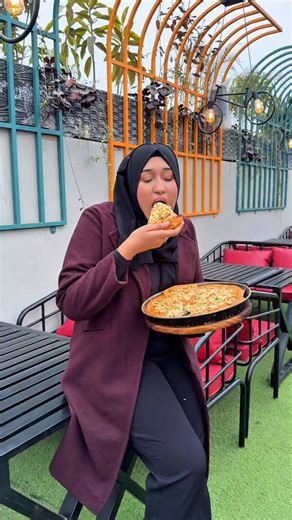 Robina Maroof on Instagram: "Devour" a fine dine fast food restaurant in Lahore Johar town ✨ @devourpakistan"