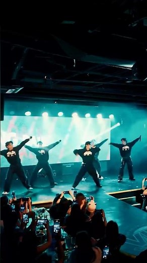 Watch the Live Performance of Daleng Dale by GAT now!