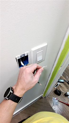 Switch replacement & light control install ⚡ Quick fix by Budova. #electric #handyman #switch
