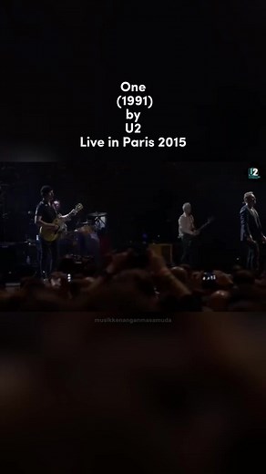 U2 One Live in Paris 2015: A 90s Nostalgia