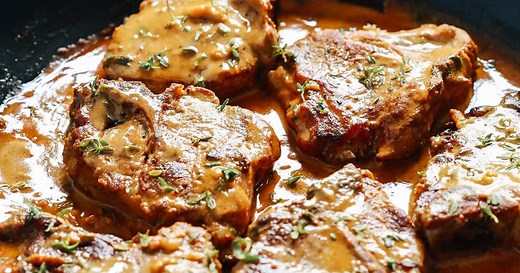 Lamb Chops with Creamy Mustard Sauce
