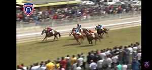 Mr Patrick Merven un des super favori pour la course au stipes. Mais eski li pu kav vine dire public ki li pencer lor sa lamonte andrews sur charlie squadron la surtout ki li ti defan bec et ongle so jockey ? Nu pan vote pu sa kaliter changement la nu. Pour rapel A lepok missier moodley ti suspan sa jock la pu 4 mois. | Mauritius Turf Passionates