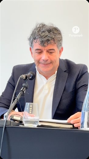 🔴 EXCLUSIF – Stéphane Plaza en conférence de presse à Paris, entouré de ses avocats 🎤⚖️ :-) Ce 5 juin 2025, Stéphane Plaza a tenu une conférence de presse à la Maison de la Chimie, à Paris, accompagné de ses avocats Me Julien Roelens et Me Antonin Gravelin-Rodriguez. @stephaneplaza.off Une prise de parole très attendue au cours de laquelle l’animateur a affirmé que son procès avait été truqué, dénonçant publiquement les conditions de la procédure. #Exclusif #StéphanePlaza #ConférenceDePresse #