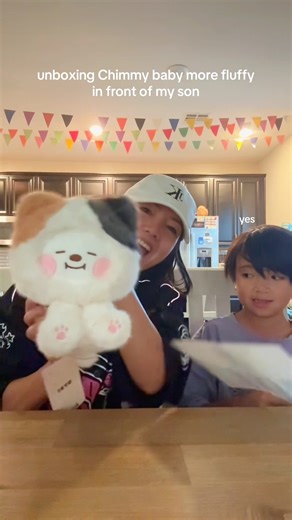 Chimmy calico cat! Unboxing my new BT21 more fluffy in front of my son 💜🤭
