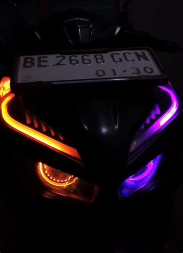 vario new doble biled sql full belang 2,3jt saja sakkar original vixion, biled sql by aes #biledvarionew #varionew #biledvario #biledsql #vario125new @mhmmd anwar @AES GARAGE @Najah Firmansyah @Falrio125