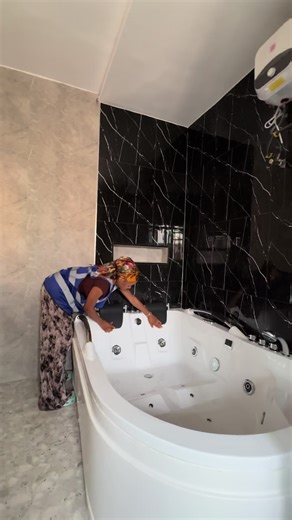 Master Bedroom Bathroom Setup Ideas and Accessories