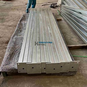 [Hot Item] Steel Building Structural Fabricated Steel Posts with Based Plate