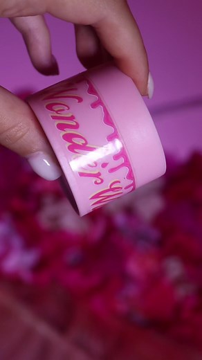 Effective Methods for Using Wonder Wax for Brow Grooming