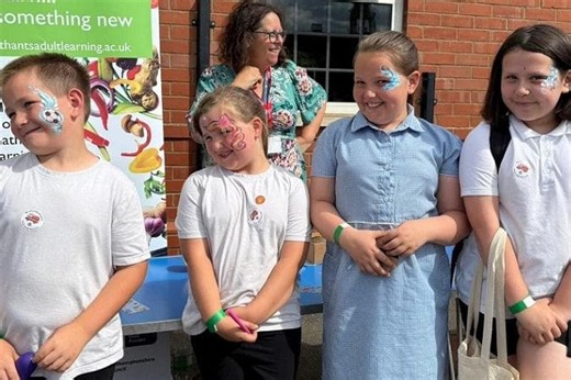 ‘One-stop shop’ family hubs extend to Rushden and Oundle offering parenting advice, child development clinics and stay-and-play sessions